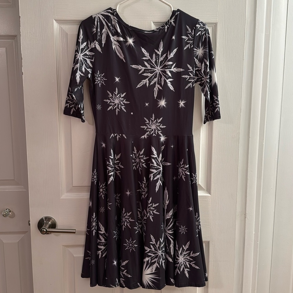 Snowflake Print Dress - Holiday, Christmas, Pinup, Vintage, Rockabilly